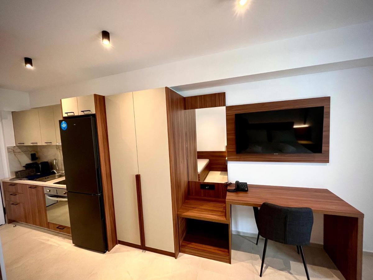 City Hill Luxury Apartments อิโออันนินา ภายนอก รูปภาพ
