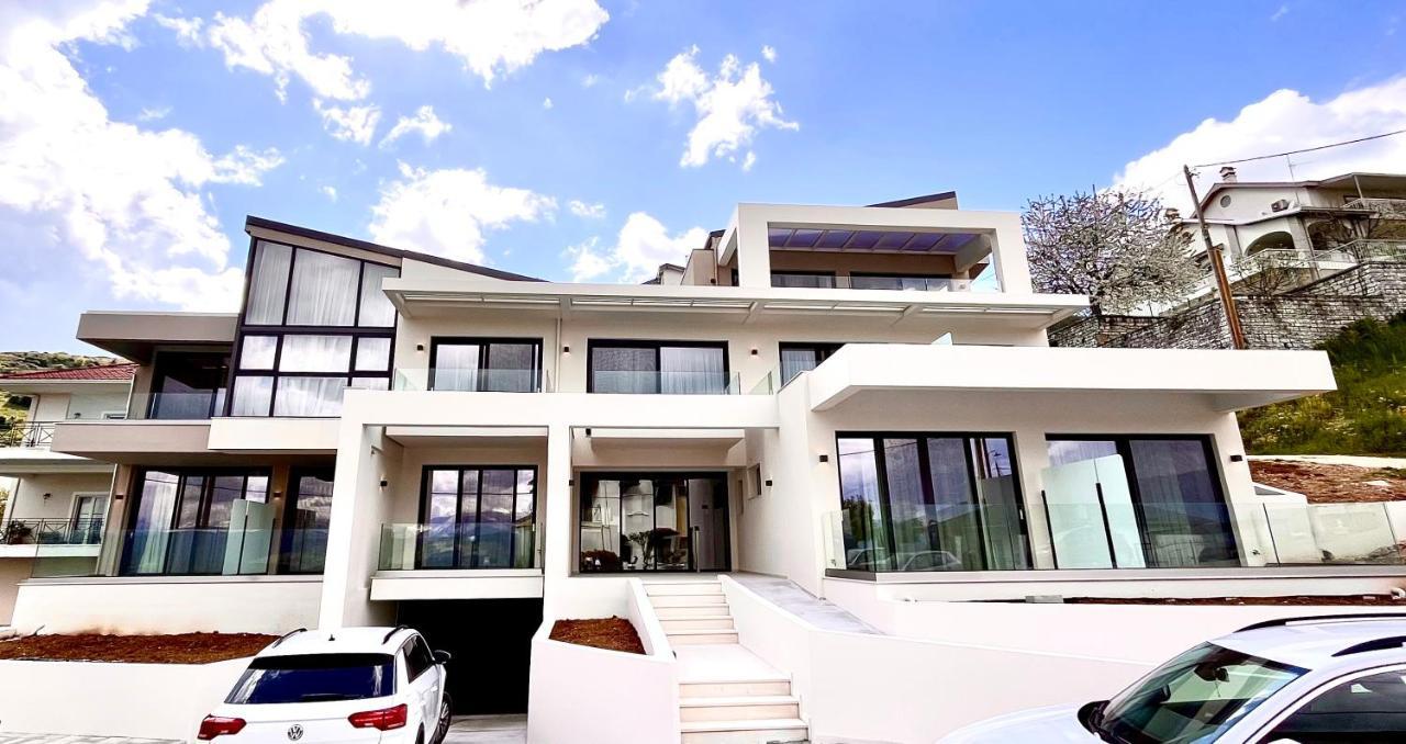 City Hill Luxury Apartments อิโออันนินา ภายนอก รูปภาพ
