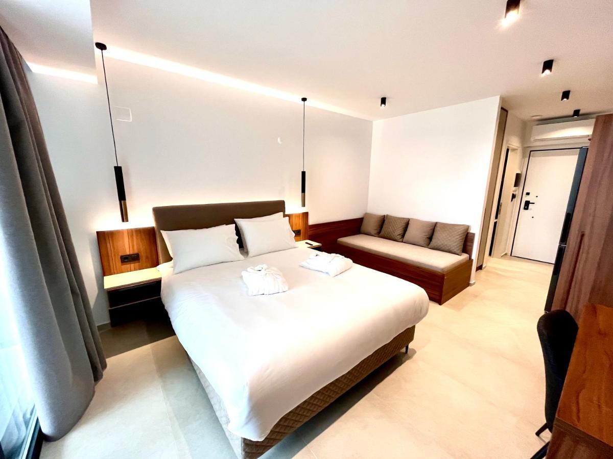 City Hill Luxury Apartments อิโออันนินา ภายนอก รูปภาพ