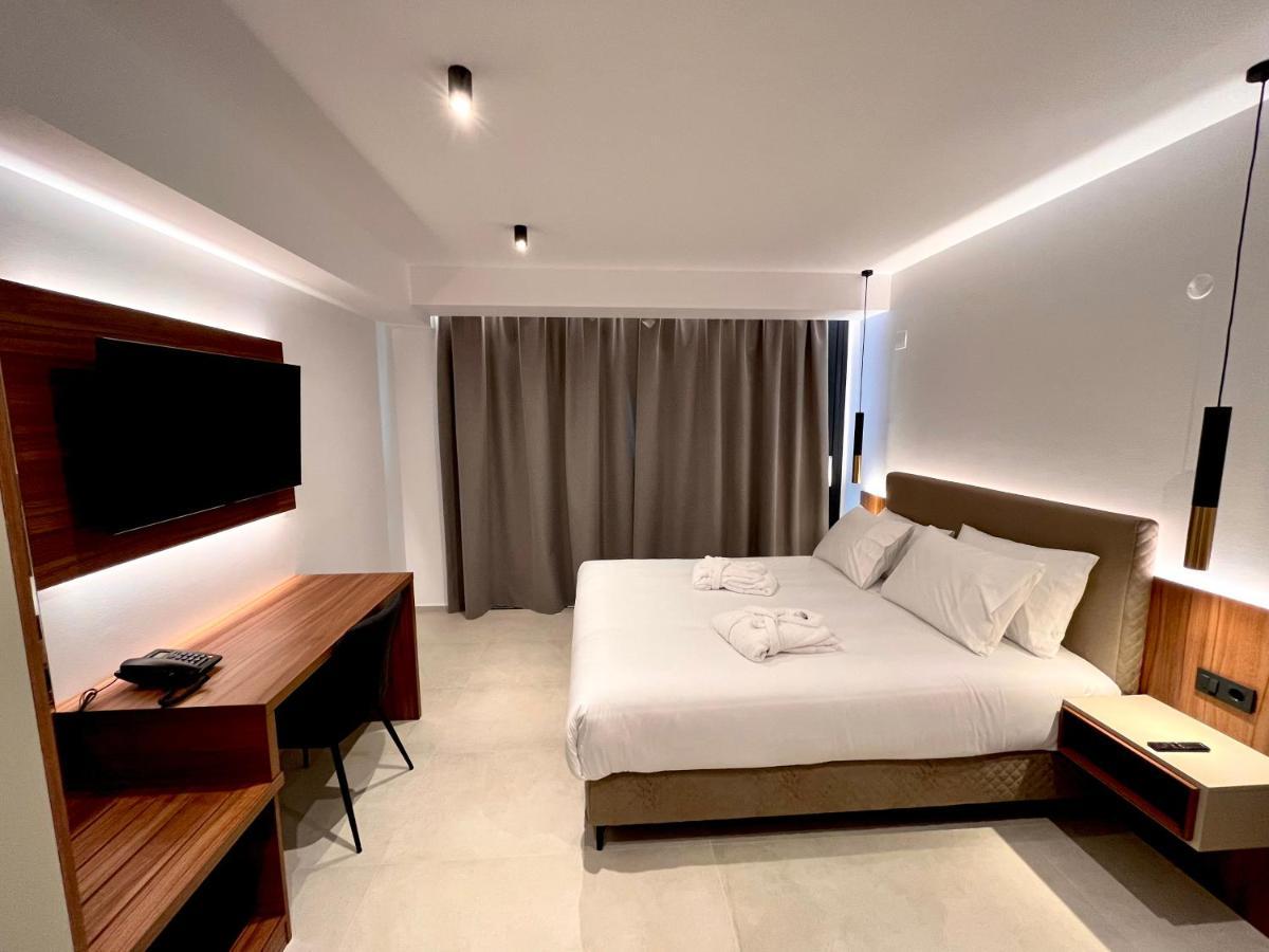 City Hill Luxury Apartments อิโออันนินา ภายนอก รูปภาพ