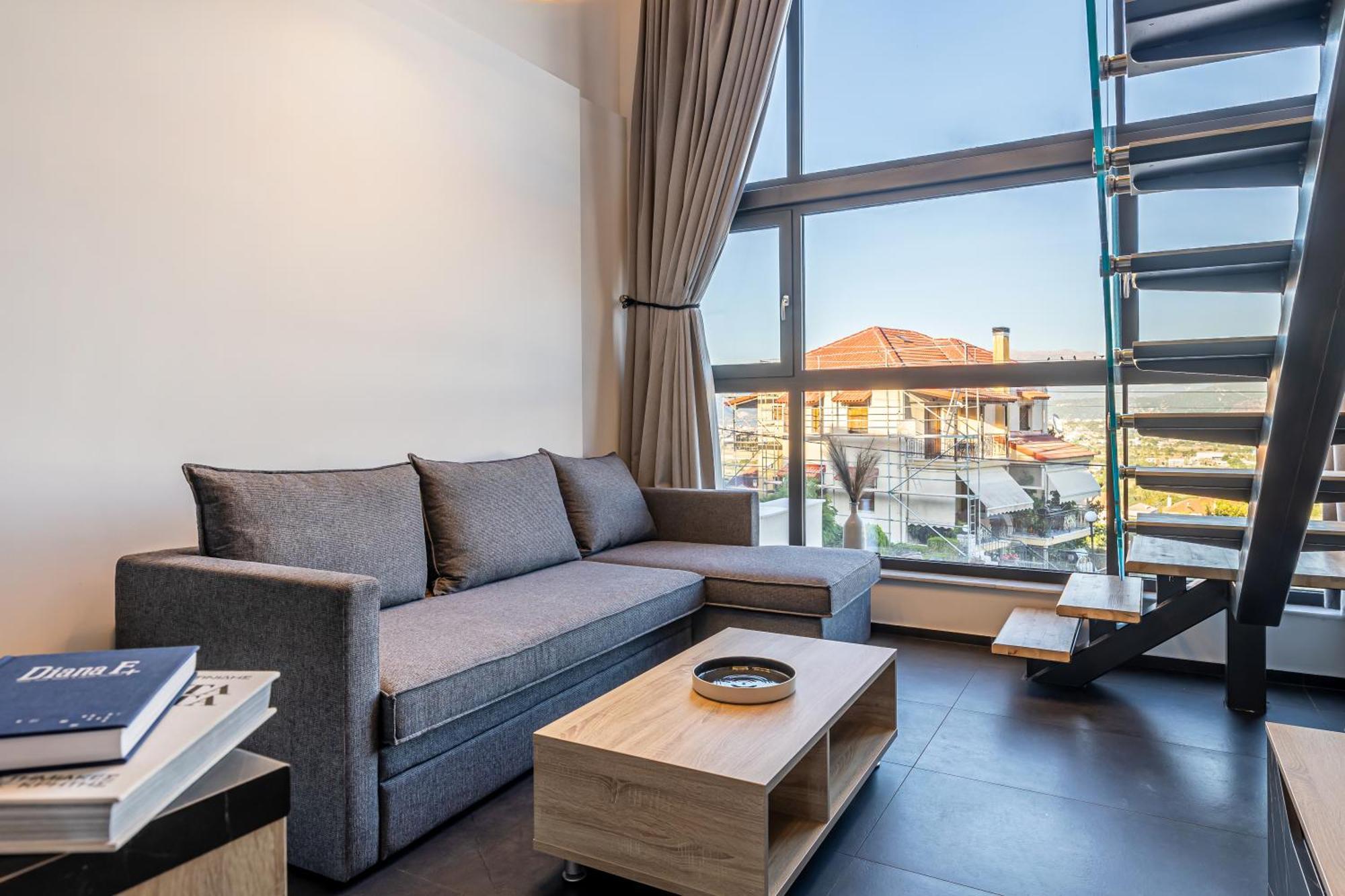 City Hill Luxury Apartments อิโออันนินา ภายนอก รูปภาพ